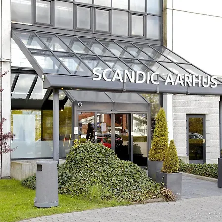 Scandic Vest Hotel 4*